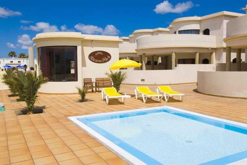 Riviera Park Apartamento 2A プエルト・デル・カルメン エクステリア 写真